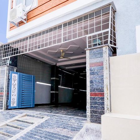 Super Hotel O Adibatla Near Tcs Ibrahimpatan Экстерьер фото